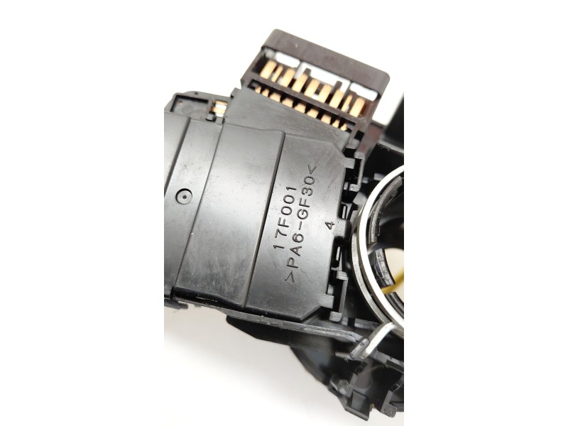 Recambio de mando multifuncion para toyota auris (_e15_) 1.4 d-4d (nde150_) referencia OEM IAM 17F144 17F001 