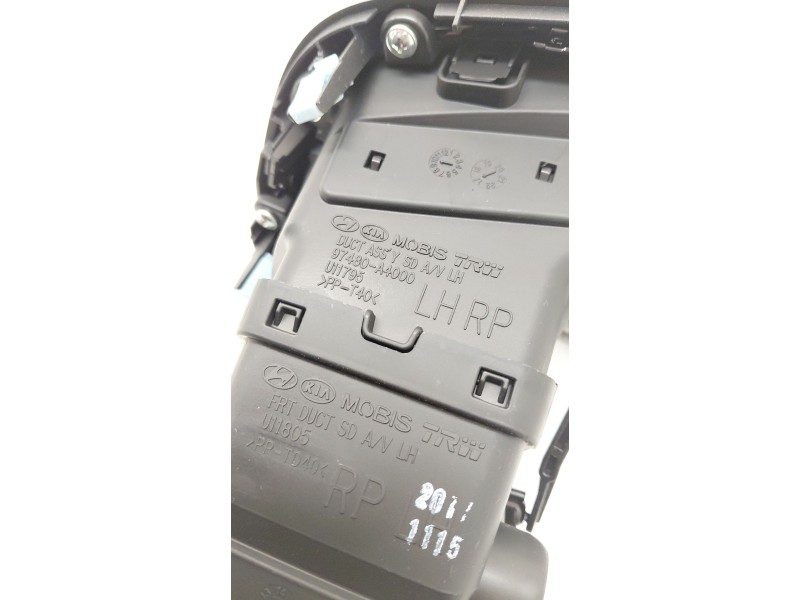 Recambio de rejilla aireadora para kia carens iv 1.7 crdi referencia OEM IAM 97480A4000  
							