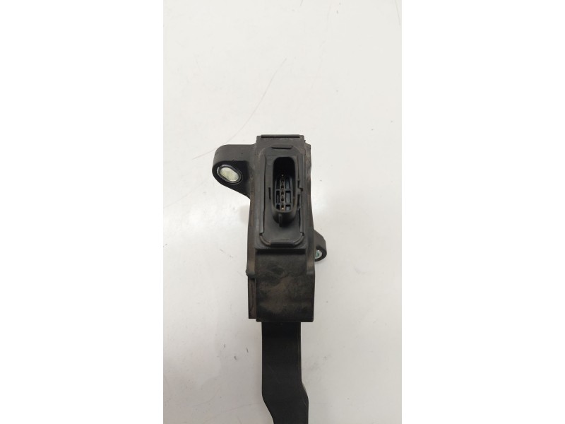 Recambio de pedal acelerador para toyota auris (_e15_) 1.4 d-4d (nde150_) referencia OEM IAM 7811002011  
							