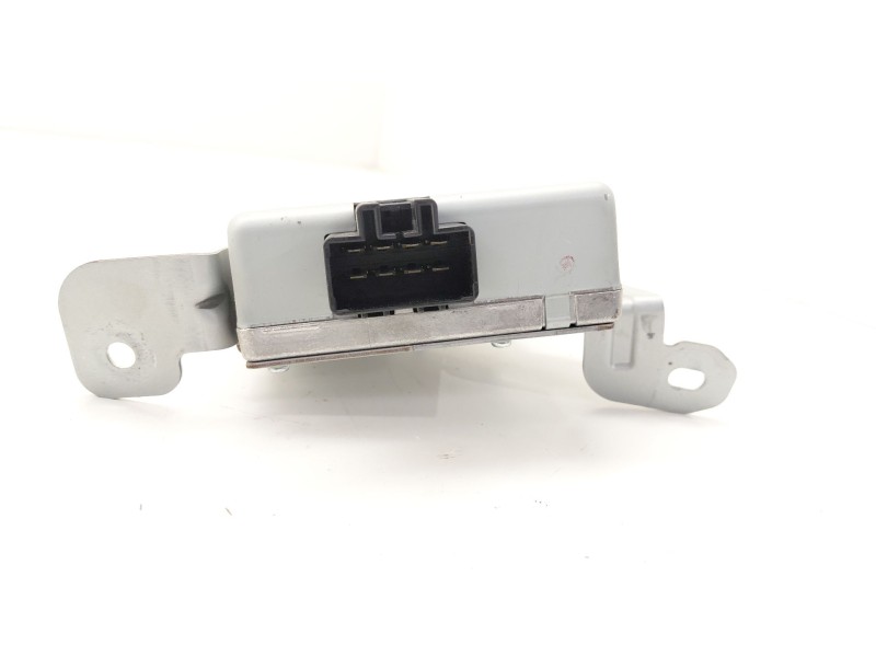 Recambio de modulo electronico para kia carens iv 1.7 crdi referencia OEM IAM 95300A4000  