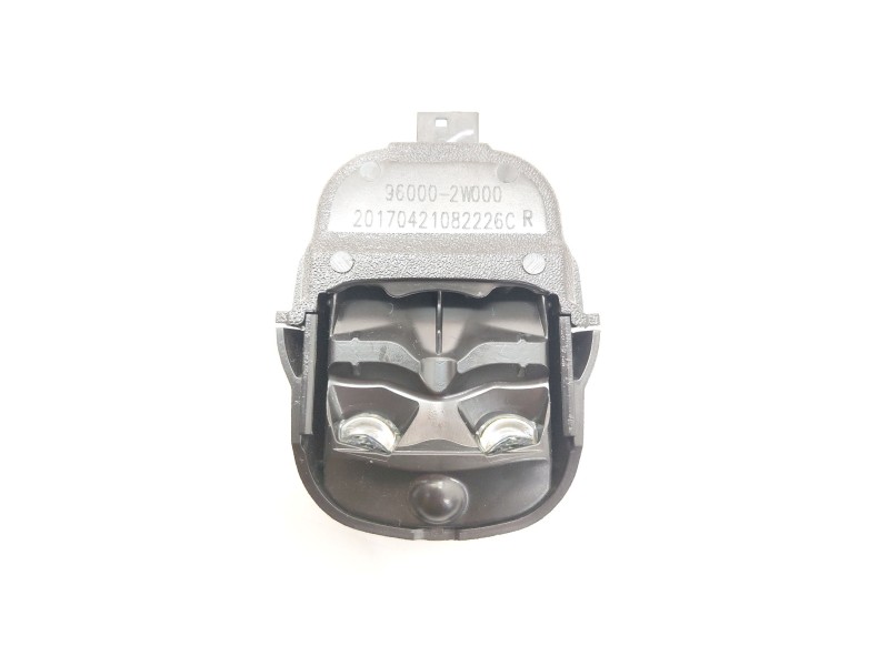 Recambio de sensor para kia carens iv 1.7 crdi referencia OEM IAM 960002W000  
							