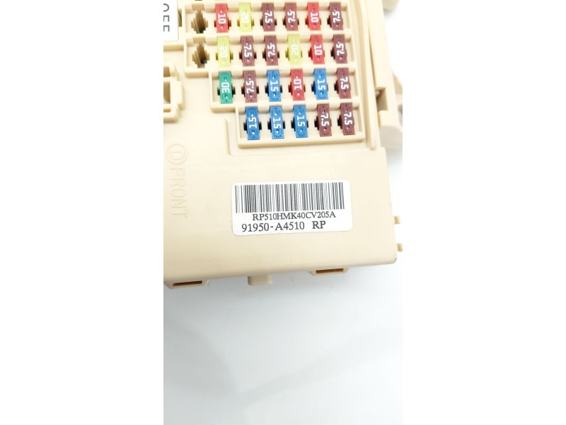 Recambio de caja reles / fusibles para kia carens iv 1.7 crdi referencia OEM IAM 91950A4510  