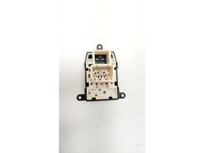 Recambio de mando retrovisor para kia carens iv 1.7 crdi referencia OEM IAM 93540A4010  