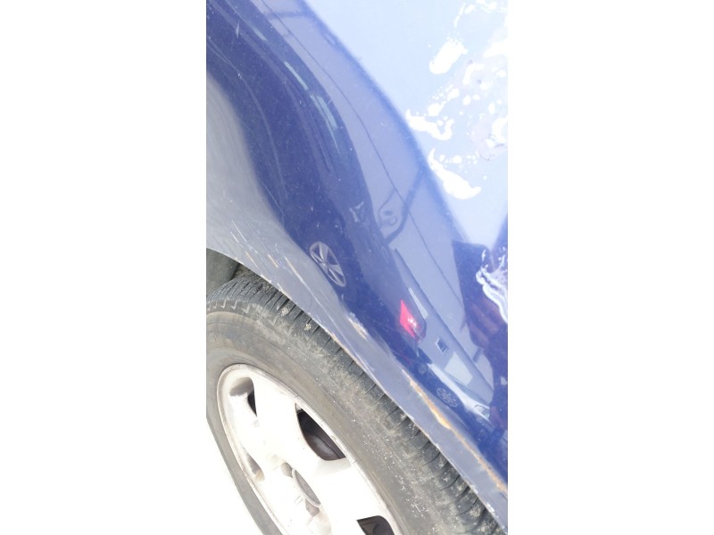 Recambio de aleta delantera derecha para audi a3 (8l1) 1.8 referencia OEM IAM   
							