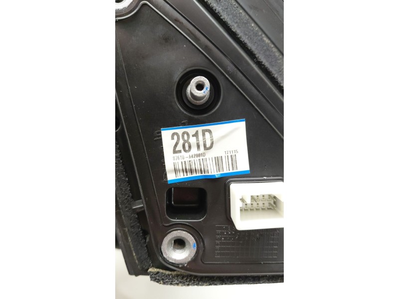 Recambio de retrovisor izquierdo para kia carens iv 1.7 crdi referencia OEM IAM   
							