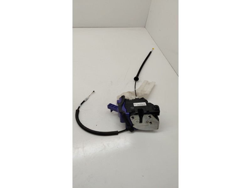 Recambio de cerradura puerta trasera izquierda para kia carens iv 1.7 crdi referencia OEM IAM 81410A4030  
							