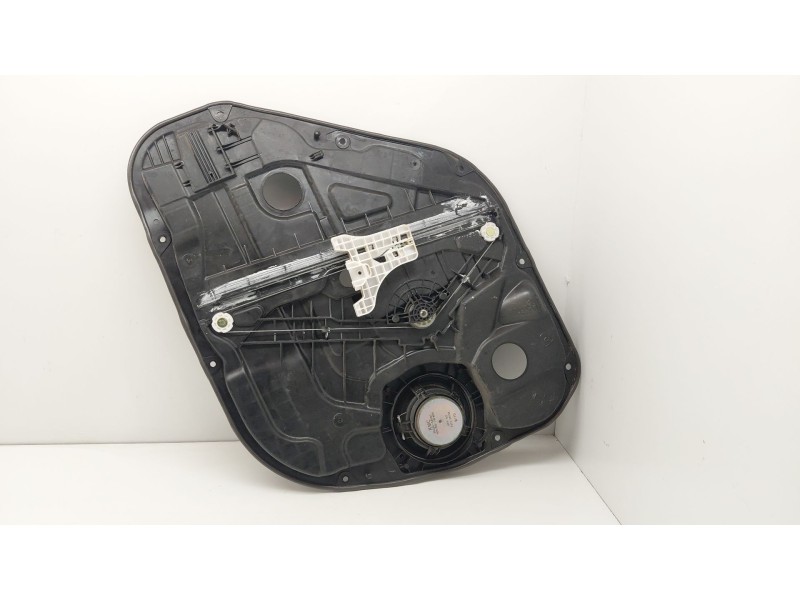 Recambio de elevalunas trasero izquierdo para kia carens iv 1.7 crdi referencia OEM IAM 83470A4000  
							