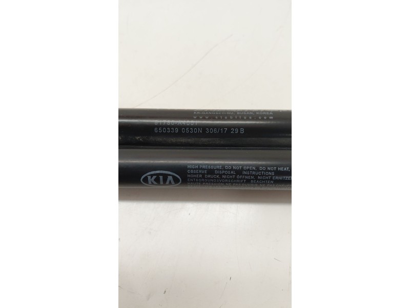 Recambio de amortiguadores maletero / porton para kia carens iv 1.7 crdi referencia OEM IAM 81780A4001  
							