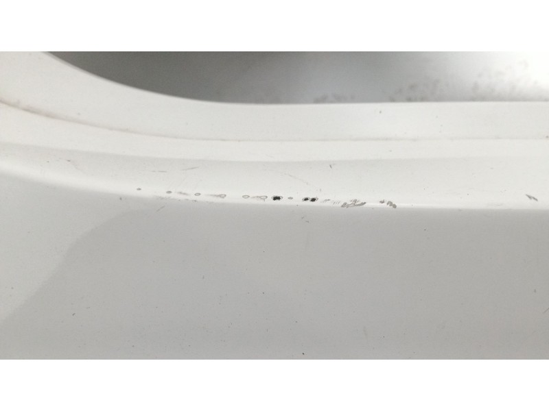 Recambio de paragolpes trasero para kia carens iv 1.7 crdi referencia OEM IAM   
							