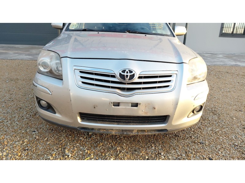 Recambio de paragolpes delantero para toyota avensis (_t25_) 2.0 d-4d (adt250_) referencia OEM IAM   