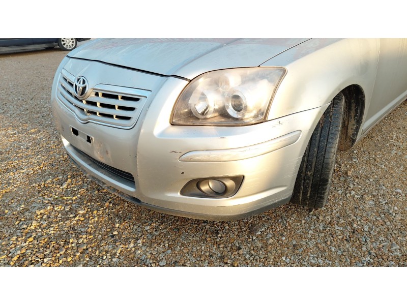 Recambio de paragolpes delantero para toyota avensis (_t25_) 2.0 d-4d (adt250_) referencia OEM IAM   