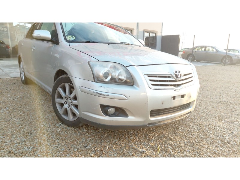 Recambio de paragolpes delantero para toyota avensis (_t25_) 2.0 d-4d (adt250_) referencia OEM IAM   
							