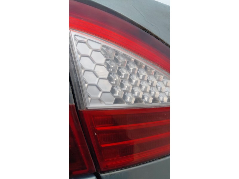 Recambio de piloto trasero izquierdo interior para ford mondeo iv (ba7) 2.0 tdci referencia OEM IAM   
							