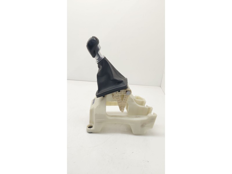 Recambio de palanca cambio para kia carens iv 1.7 crdi referencia OEM IAM 43700A4XXX  