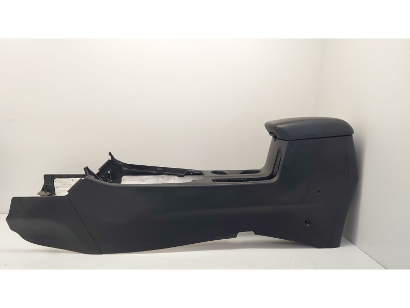 Recambio de apoyabrazos central para kia carens iv 1.7 crdi referencia OEM IAM   
							