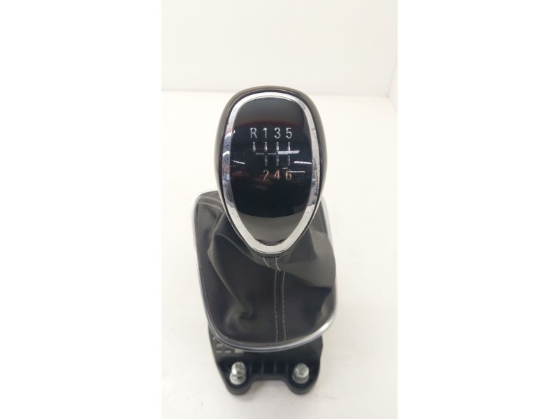 Recambio de pomo palanca cambio para opel astra k (b16) 1.6 cdti (68) referencia OEM IAM 55497889  
							