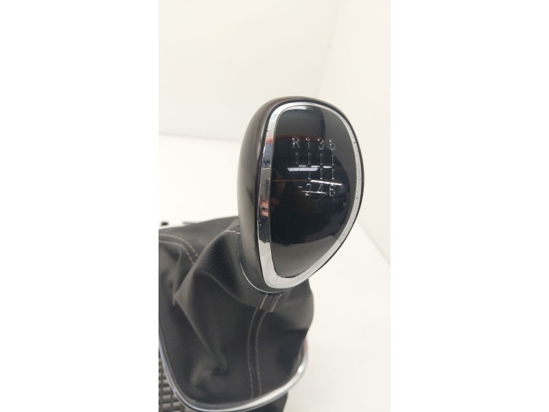 Recambio de pomo palanca cambio para opel astra k (b16) 1.6 cdti (68) referencia OEM IAM 55497889  