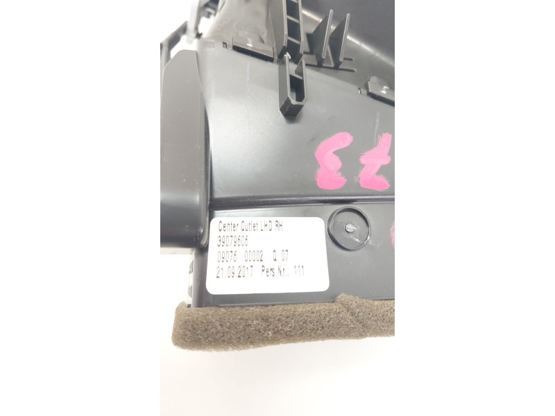 Recambio de rejilla aireadora para opel astra k (b16) 1.6 cdti (68) referencia OEM IAM 39079606  