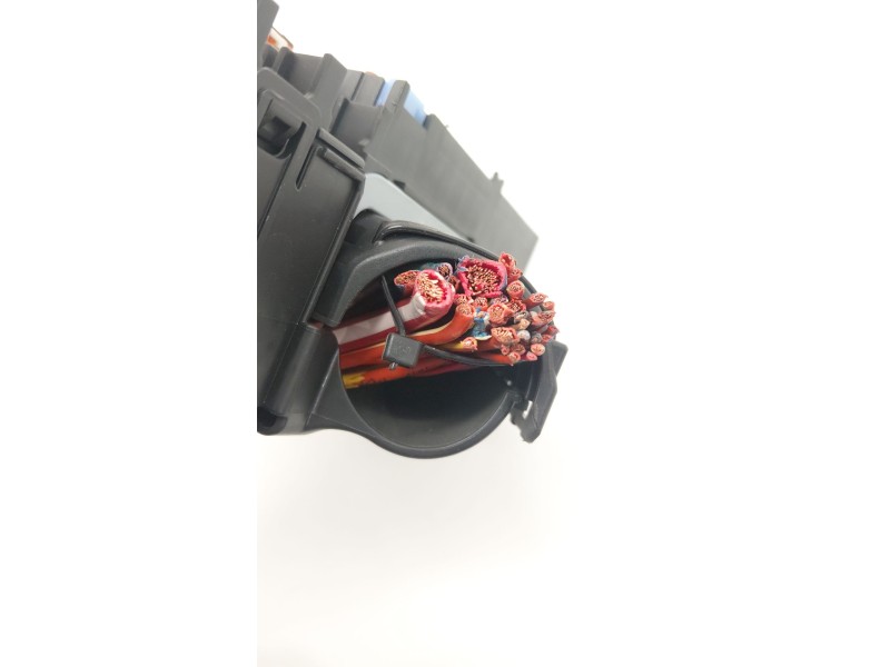 Recambio de caja reles / fusibles para opel astra k (b16) 1.6 cdti (68) referencia OEM IAM 1553369701  