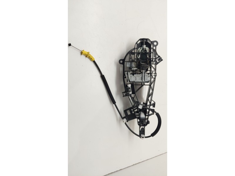 Recambio de maneta interior delantera izquierda para opel astra k (b16) 1.6 cdti (68) referencia OEM IAM   
							