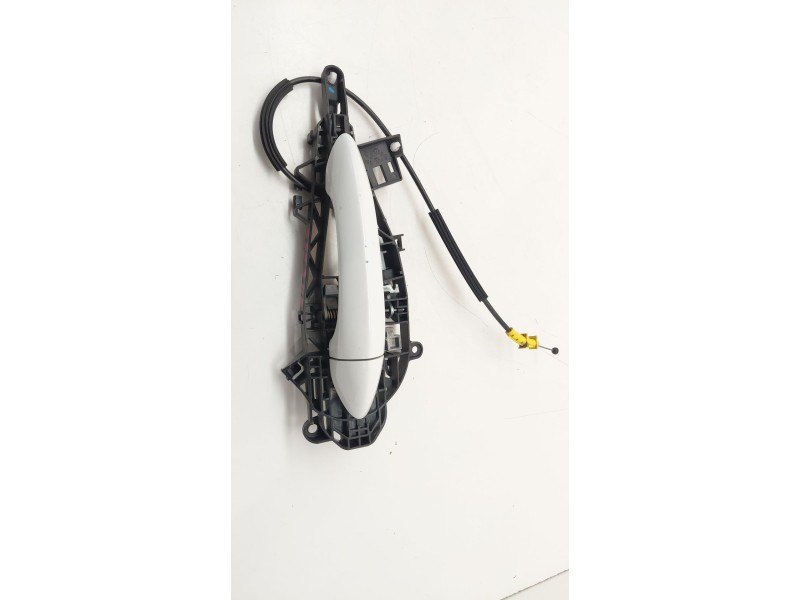 Recambio de maneta interior delantera derecha para opel astra k (b16) 1.6 cdti (68) referencia OEM IAM   
							