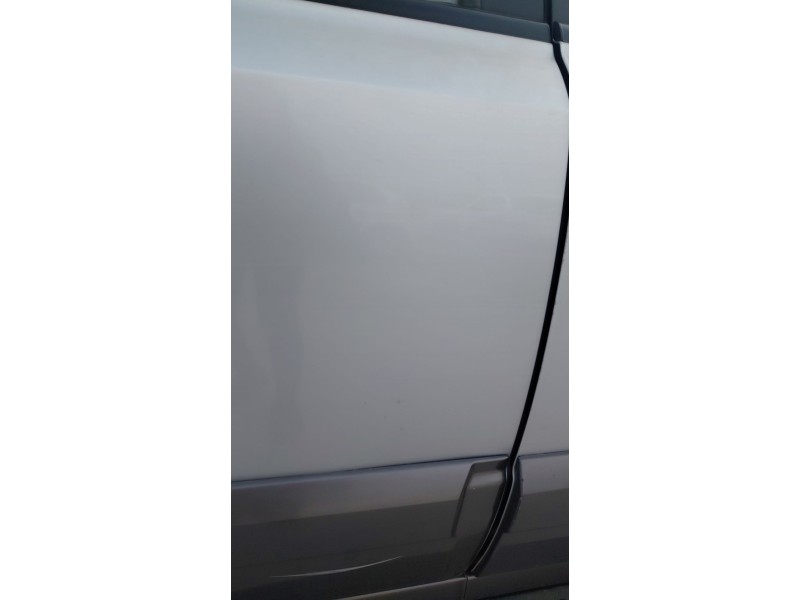 Recambio de puerta trasera derecha para kia sorento i (jc) 2.5 crdi referencia OEM IAM   