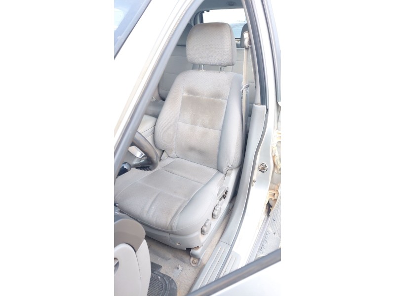 Recambio de asiento delantero izquierdo para kia sorento i (jc) 2.5 crdi referencia OEM IAM   
