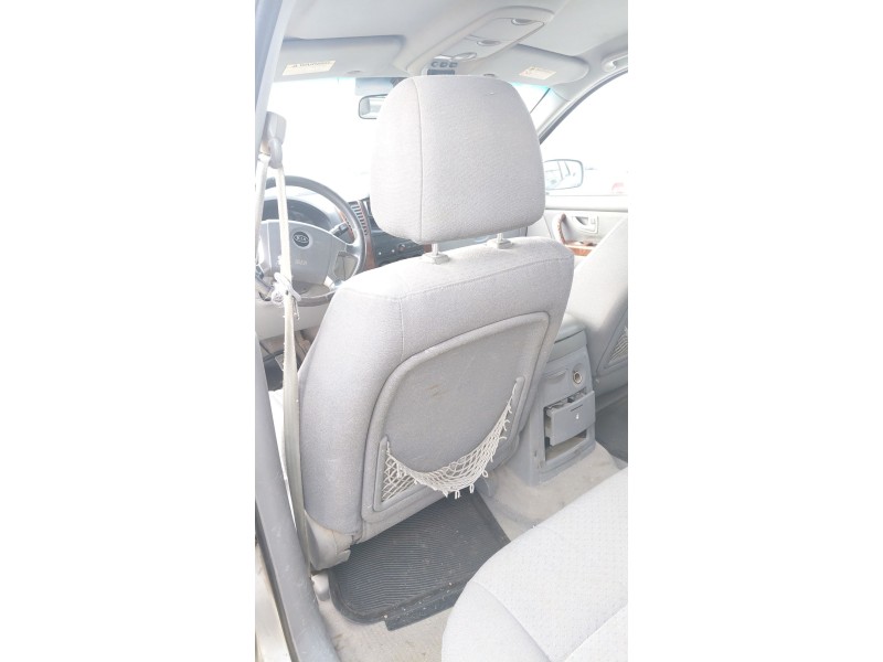 Recambio de asiento delantero izquierdo para kia sorento i (jc) 2.5 crdi referencia OEM IAM   