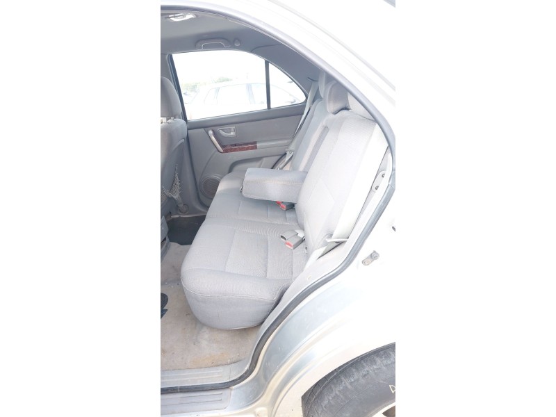 Recambio de asientos traseros para kia sorento i (jc) 2.5 crdi referencia OEM IAM   