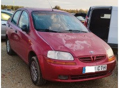 daewoo kalos sedán (klas) del año 2004