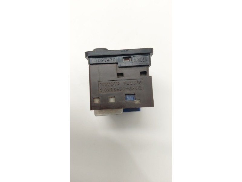 Recambio de mando retrovisor para toyota auris 2.0 d-4d 126 cv referencia OEM IAM 183639  
							