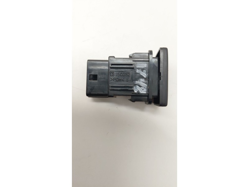 Recambio de interruptor para toyota auris 2.0 d-4d 126 cv referencia OEM IAM 15C032  
							