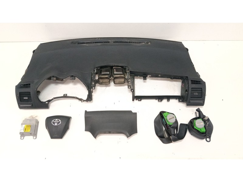 Recambio de kit airbag para toyota auris 2.0 d-4d 126 cv referencia OEM IAM   
