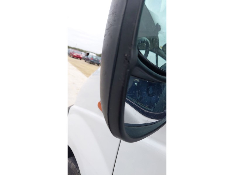 Recambio de retrovisor izquierdo para nissan primastar furgoneta (x83) 1.9 dci 100 referencia OEM IAM   