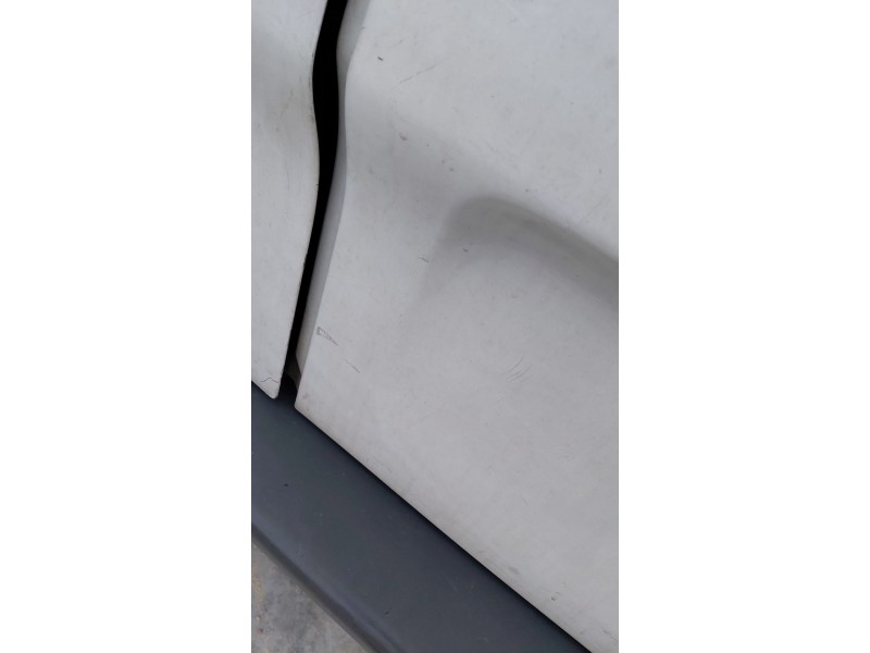Recambio de porton trasero derecho para nissan primastar furgoneta (x83) 1.9 dci 100 referencia OEM IAM   
							