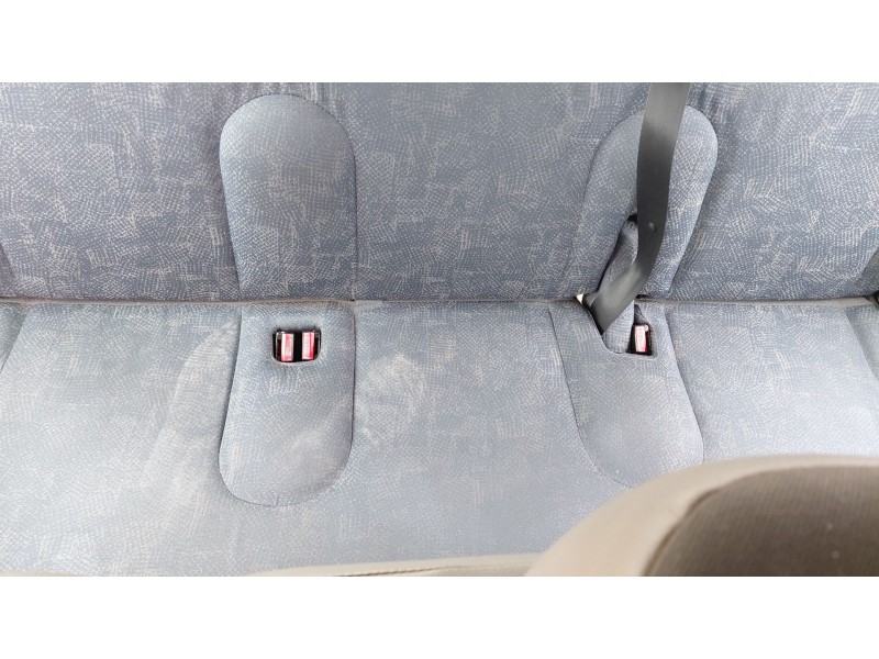 Recambio de asientos traseros para nissan primastar furgoneta (x83) 1.9 dci 100 referencia OEM IAM   
							