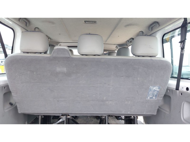 Recambio de asientos traseros para nissan primastar furgoneta (x83) 1.9 dci 100 referencia OEM IAM   