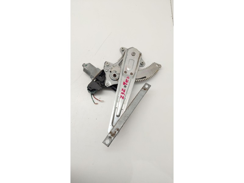 Recambio de elevalunas trasero derecho para nissan juke (f15) 1.2 dig-t referencia OEM IAM 82731DV01B  