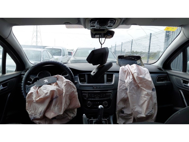 peugeot 508 i (8d_) del año 2012
							