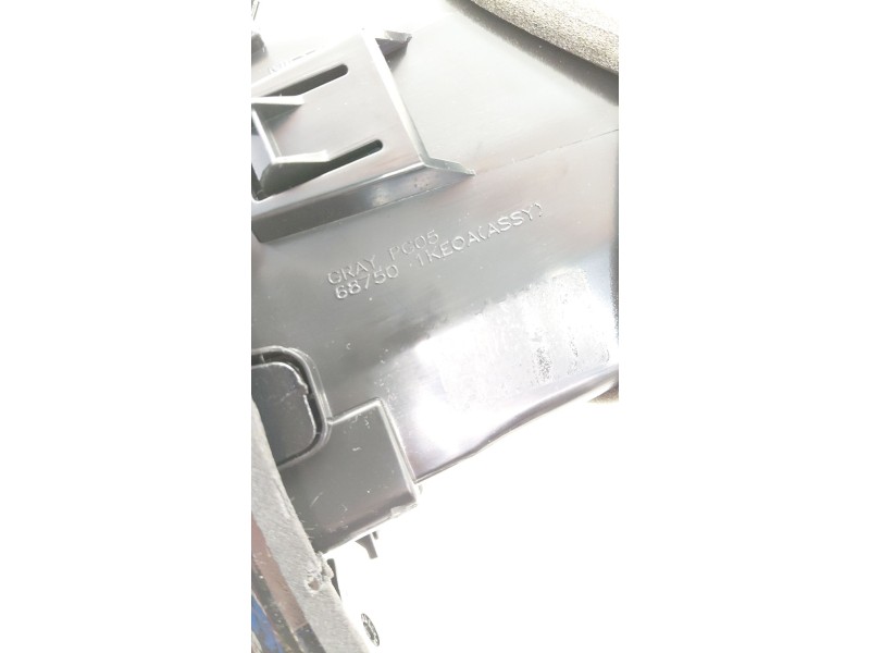Recambio de rejilla aireadora para nissan juke (f15) 1.2 dig-t referencia OEM IAM 687511KE0A  
							