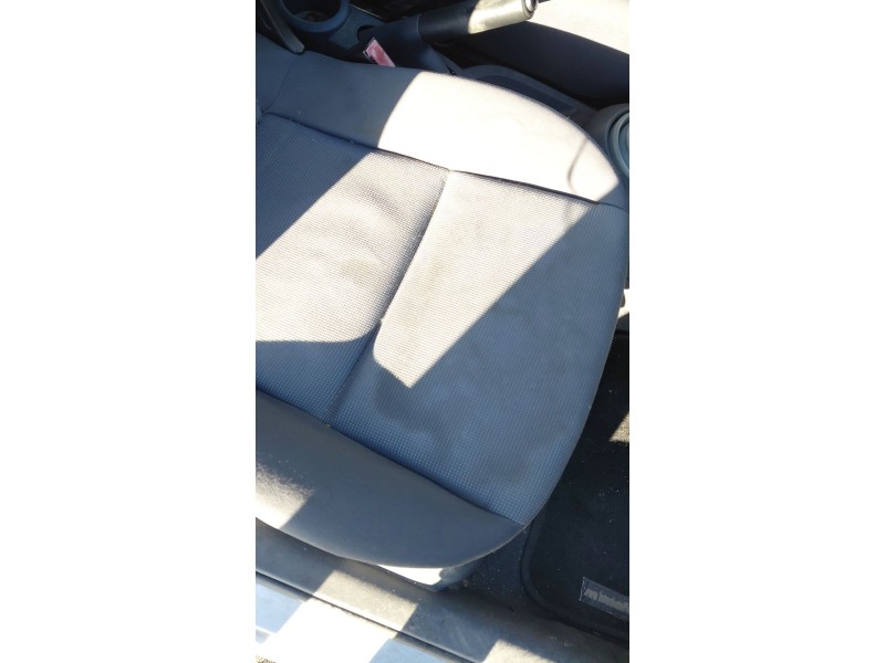 Recambio de asiento delantero derecho para mitsubishi colt vi (z3_a, z2_a) 1.5 di-d (z39a) referencia OEM IAM   