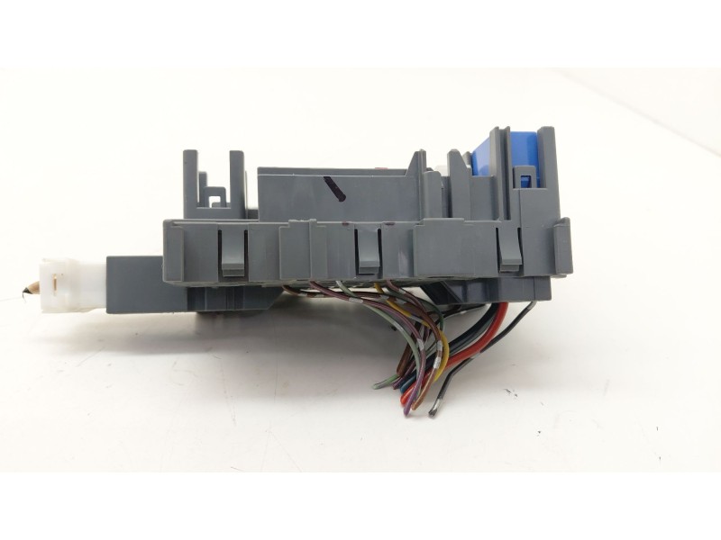 Recambio de caja reles / fusibles para nissan juke (f15) 1.2 dig-t referencia OEM IAM   