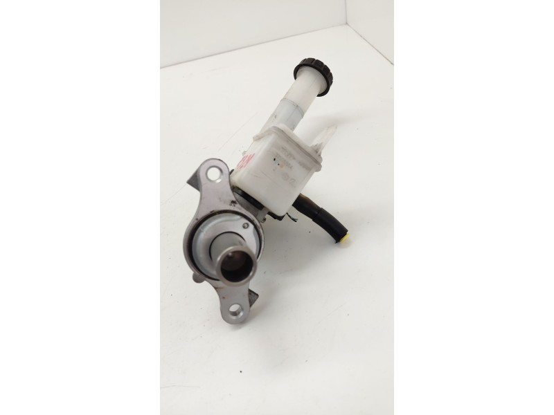Recambio de bomba freno para nissan juke (f15) 1.2 dig-t referencia OEM IAM 32070564  