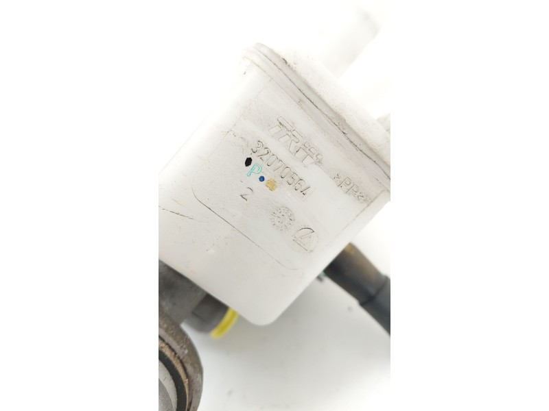 Recambio de bomba freno para nissan juke (f15) 1.2 dig-t referencia OEM IAM 32070564  
							