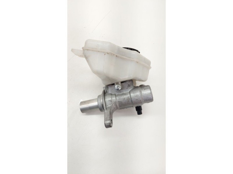 Recambio de bomba freno para jaguar xe (x760) 2.0 d referencia OEM IAM 03350885651  