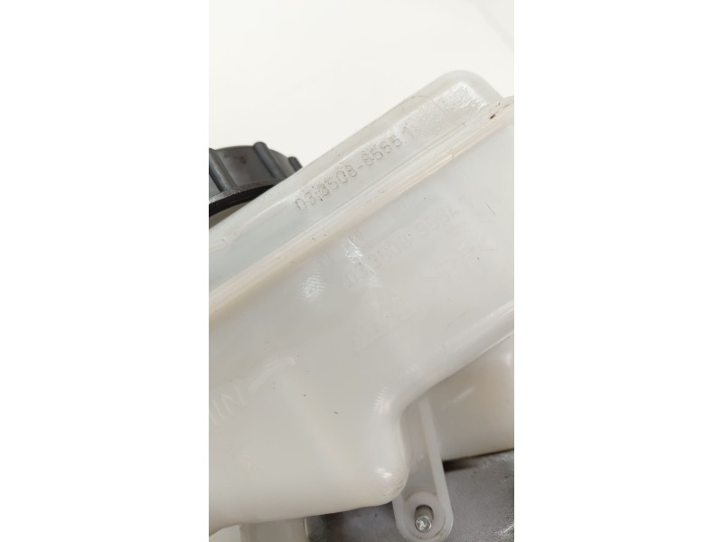 Recambio de bomba freno para jaguar xe (x760) 2.0 d referencia OEM IAM 03350885651  