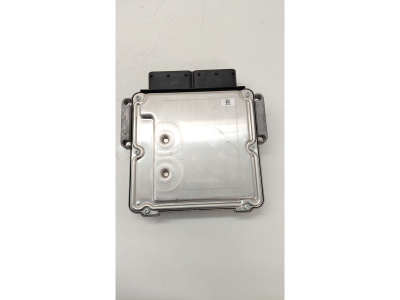 Recambio de centralita motor uce para jaguar xe (x760) 2.0 d referencia OEM IAM GX7312C520FAD  