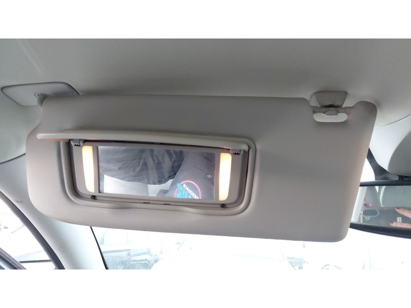 Recambio de parasol izquierdo para volvo v50 (545) 1.8 referencia OEM IAM   
							