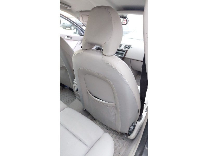 Recambio de asiento delantero derecho para volvo v50 (545) 1.8 referencia OEM IAM   
							