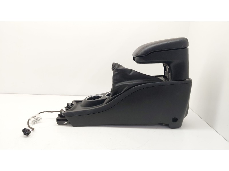 Recambio de apoyabrazos central para opel zafira tourer 1.6 cdti dpf ecoflex s&s 136 cv referencia OEM IAM   
							